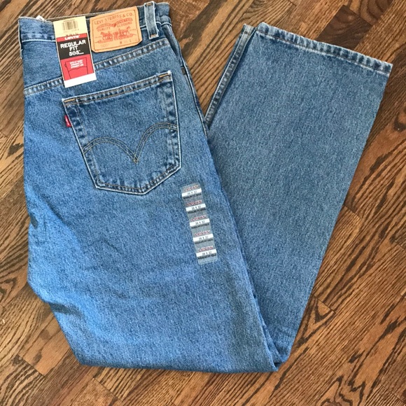Levi’s 505 Regular Fit Straight Leg Jeans - Picture 2 of 10